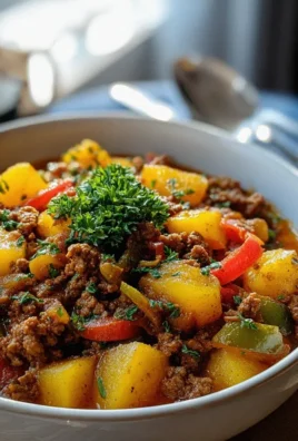 Bauerntopf mit Hackfleisch, Kartoffeln & Paprika genießen!
